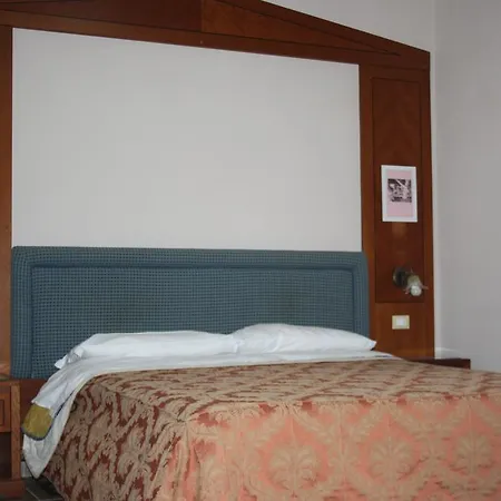 Seminario Deluxe * Tivoli